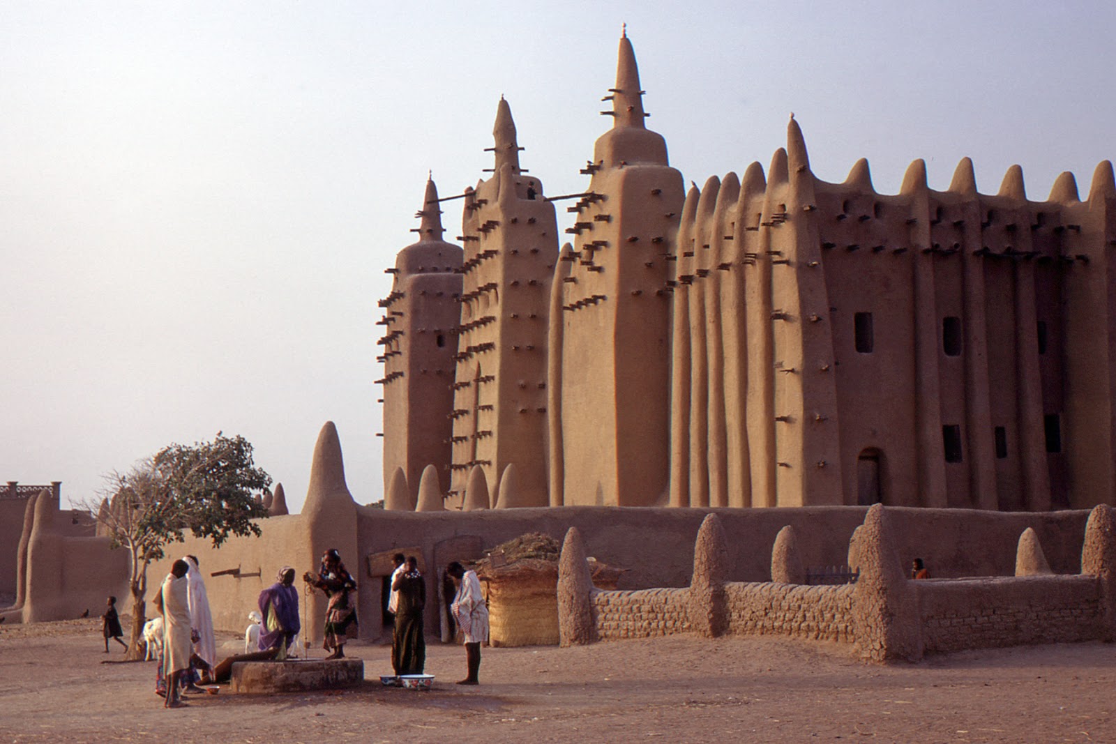 8 Days in Mali - Segou, Djenne, and Niger River Cruise